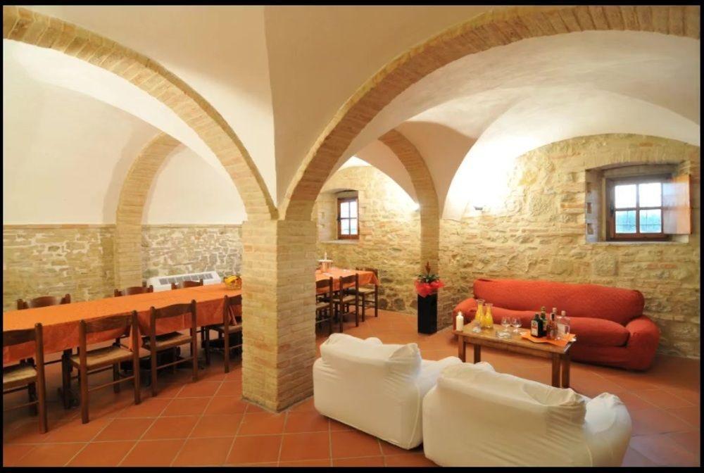 Agriturismo La Ginestrella Civitella D'Arna Εξωτερικό φωτογραφία