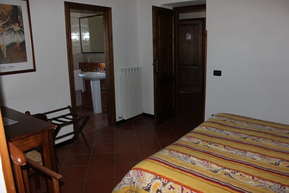 Agriturismo La Ginestrella Civitella D'Arna Εξωτερικό φωτογραφία