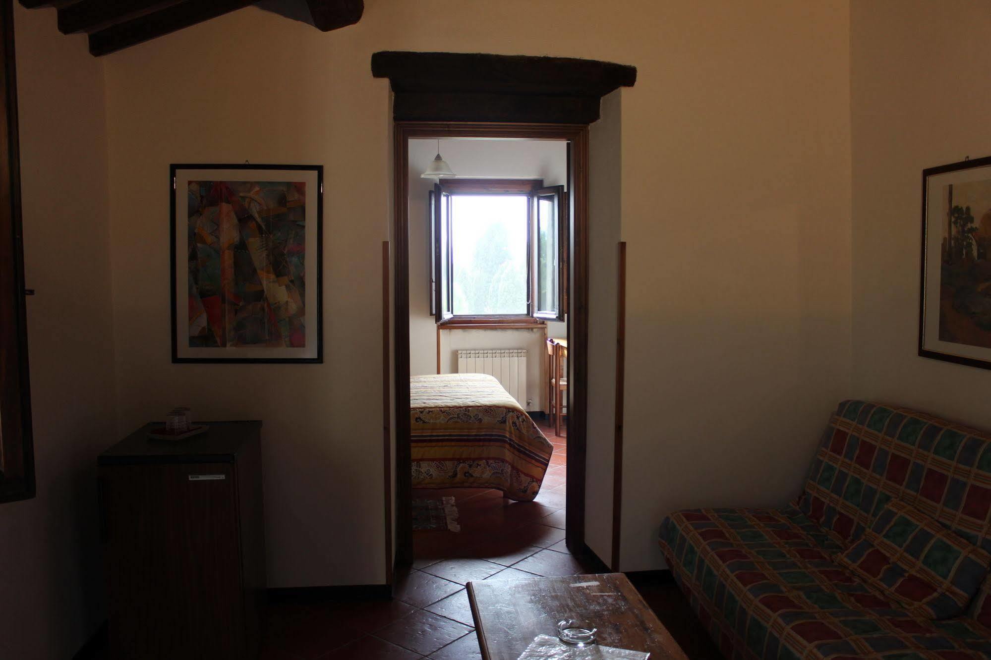 Agriturismo La Ginestrella Civitella D'Arna Εξωτερικό φωτογραφία